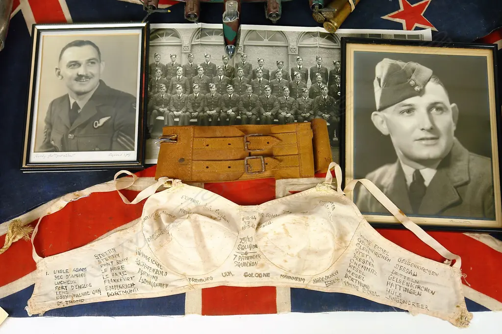 Flight Lieutenant Clive Woodward (Bomber) Estcourt Image 1++