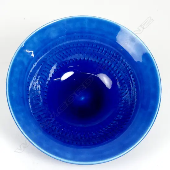 Len Castle blue glazed bowl