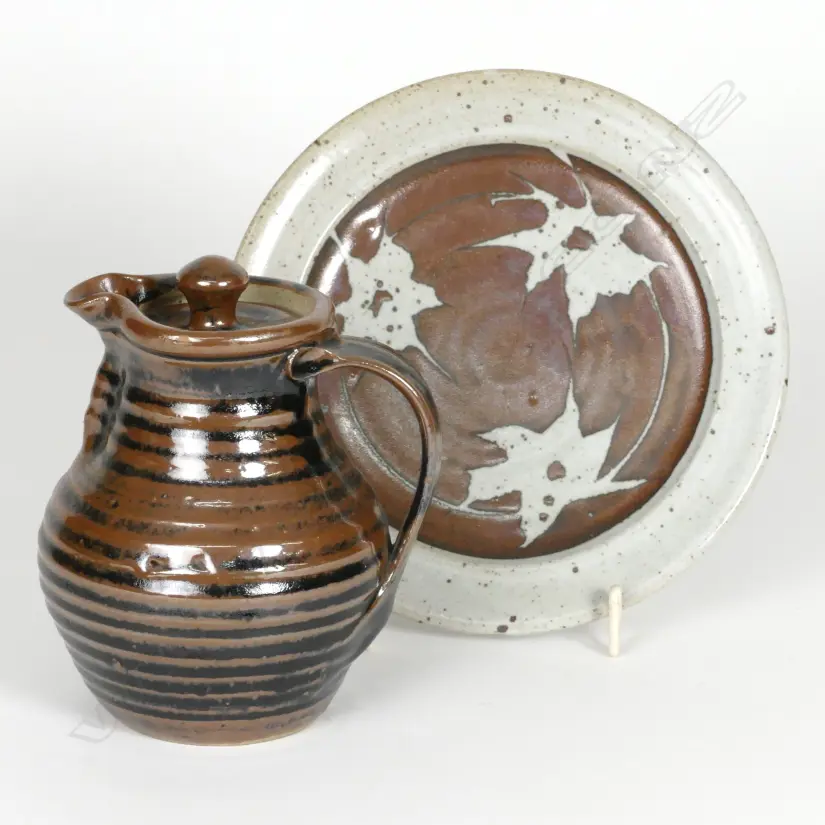 Warren Tippett early coffee pot and plate Image 1++