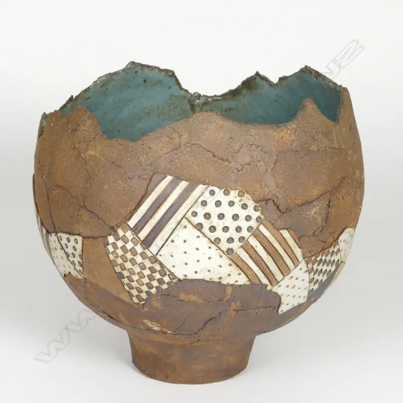 Doris Dutch large built-up deep bowl with geometric designs Image 1++