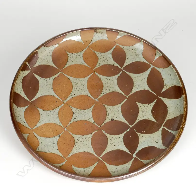 Paul Melser wide flat platter Image 1++