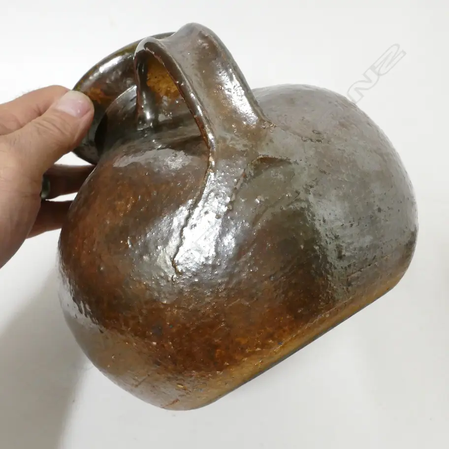 A Barry Brickell large teapot Image 1++