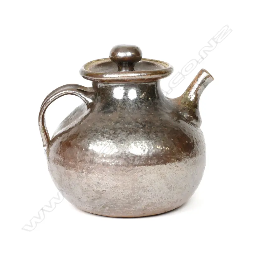 A Barry Brickell large teapot Image 1++