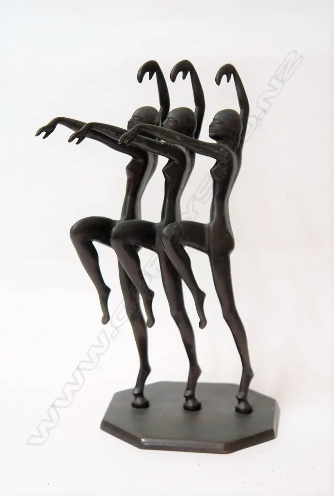 An Art Deco triple nude bronze sculpture by Henri Lautier Image 1++
