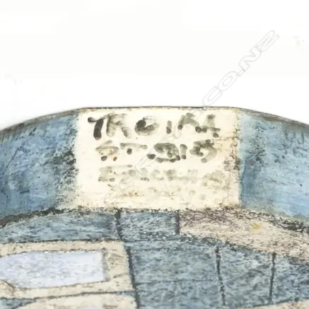 A Troika pottery vase Image 1++