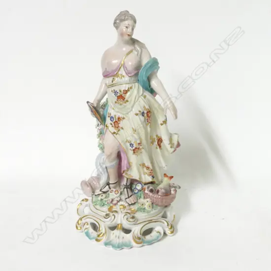 An 18thC Derby figurine