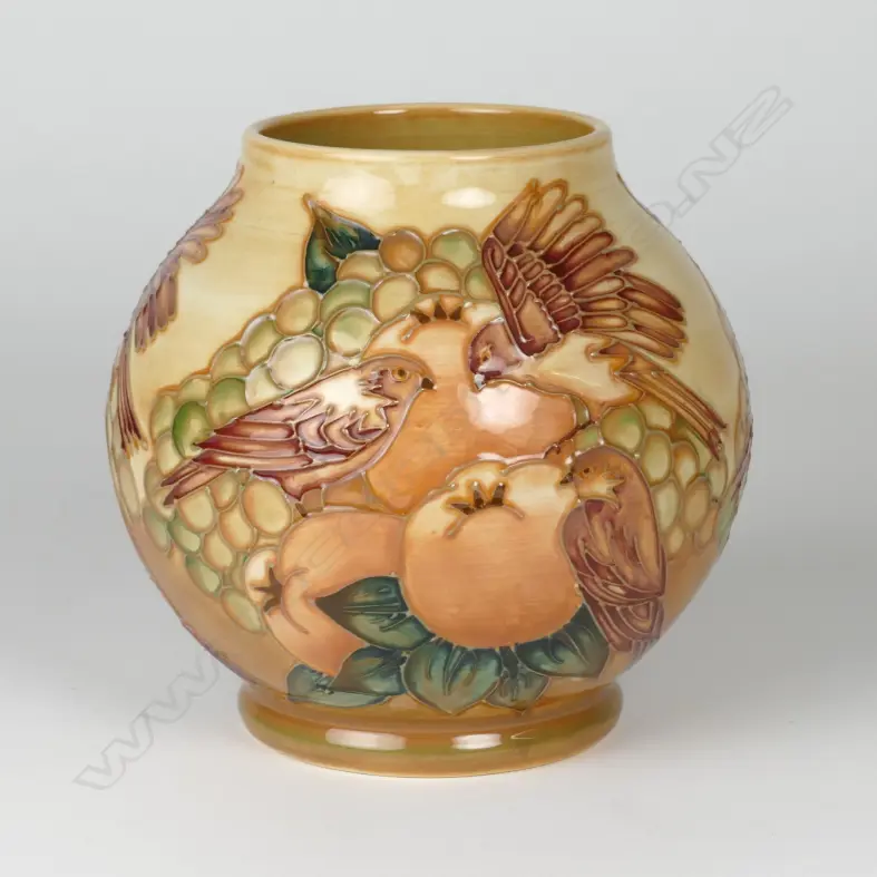 A Moorcroft vase Image 1++