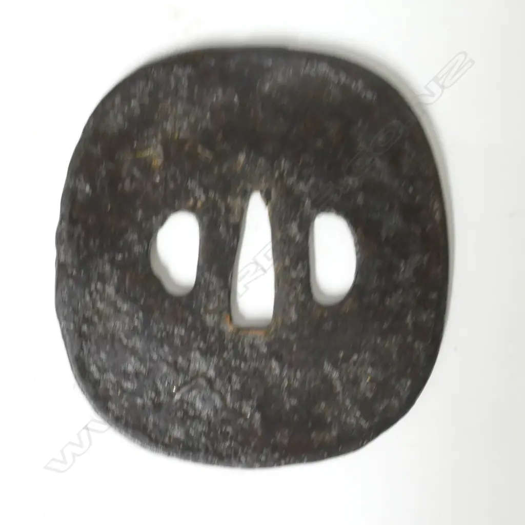 An Edo period tsuba Image 1++