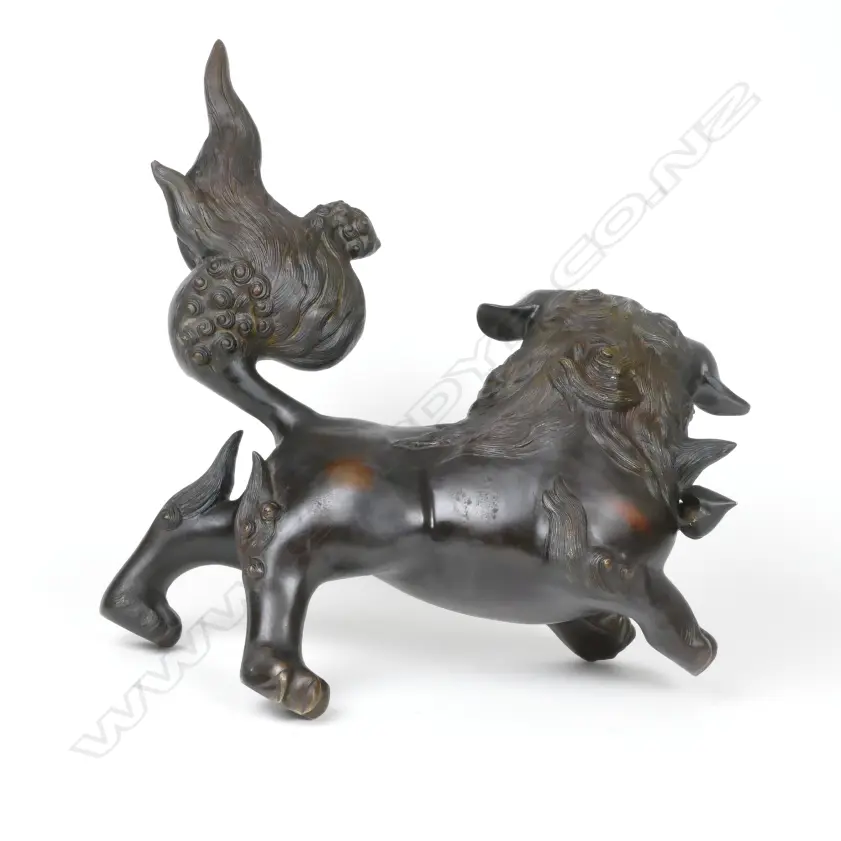 A large Japanese bronze shishi pup Image 1++