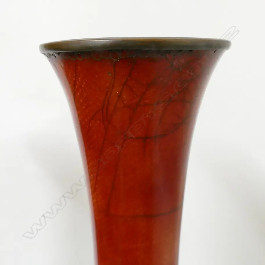 A pair of tall Japanese Meiji period cloisonné vases Image 1++