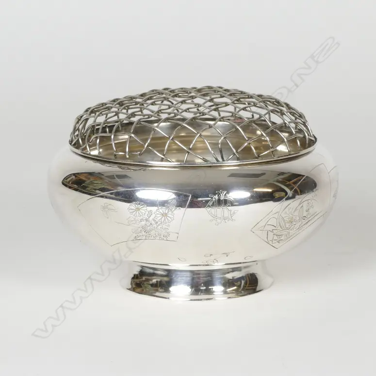 A Chinese silver rose bowl Image 1++