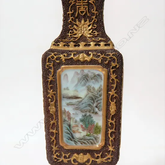 A fine Chinese porcelain vase