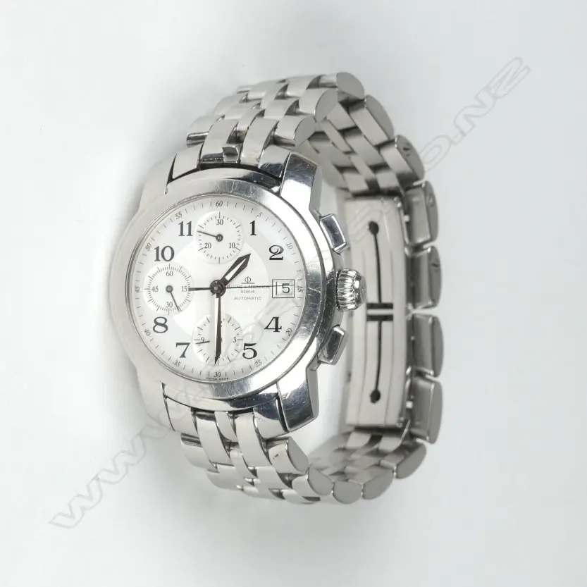 A Baume et Mercier 'Capeland' chronograph gent's wristwatch Image 1++