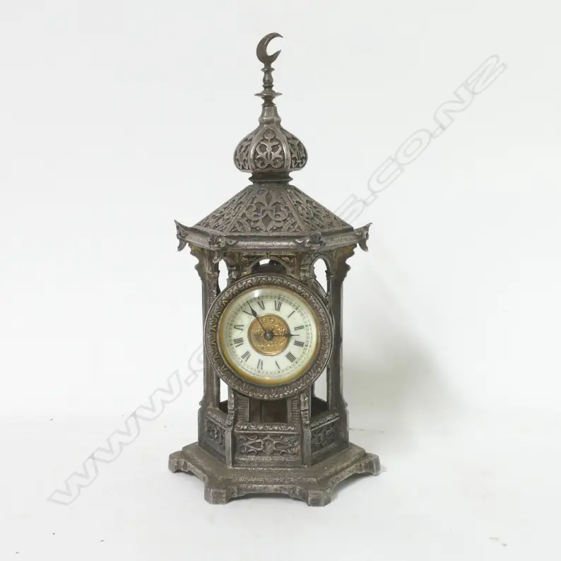 An Edwardian table clock Image 1++