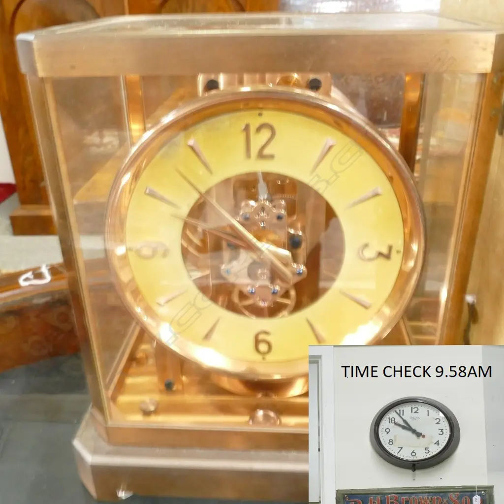 A Jaeger-LeCoultre 'Atmos' perpetual clock Image 1++