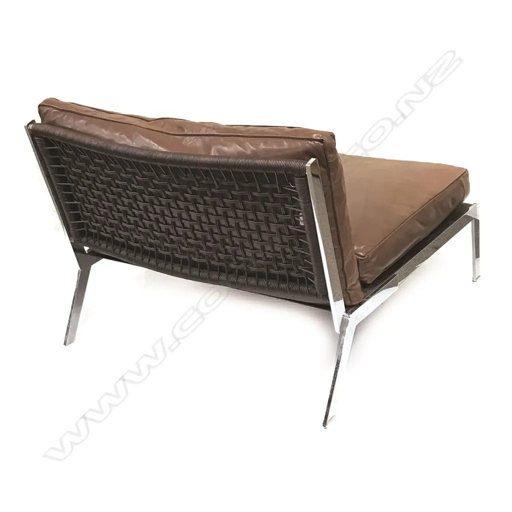 A fine quality modern Italian 'Flexform - Happy' three-seater sofa and a pair of matching side chairs Image 1++