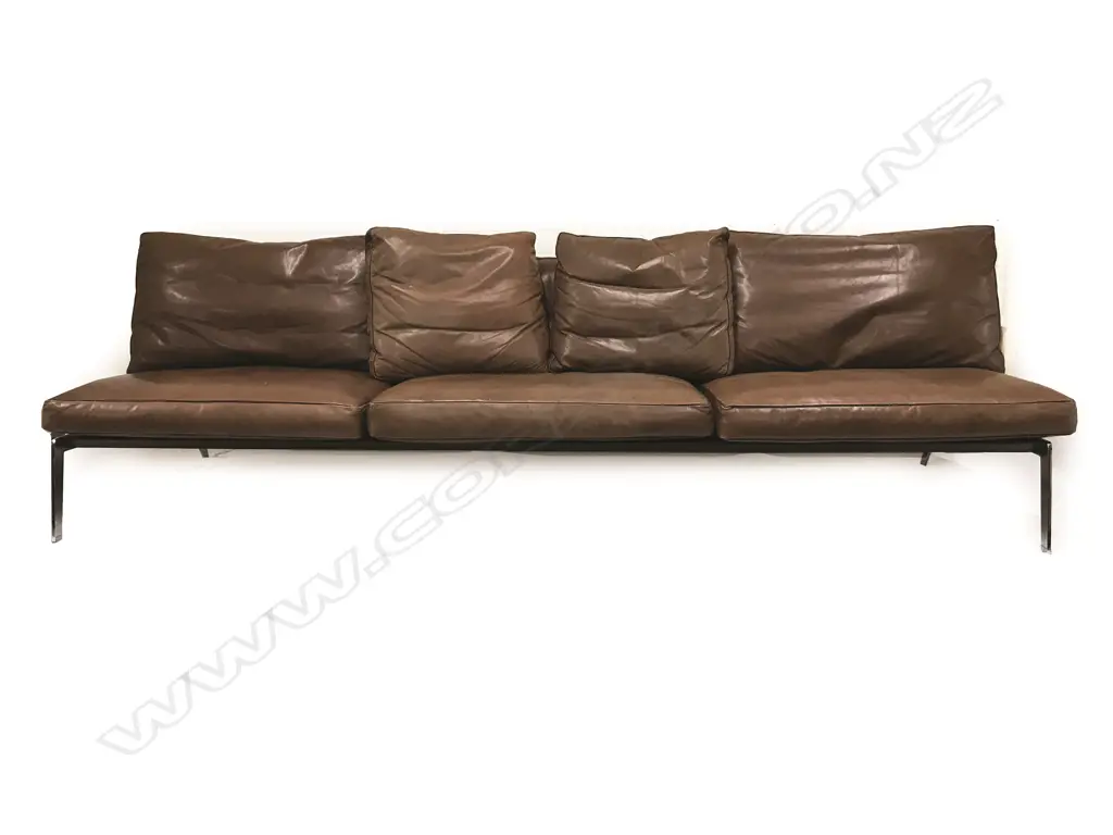 A fine quality modern Italian 'Flexform - Happy' three-seater sofa and a pair of matching side chairs Image 1++