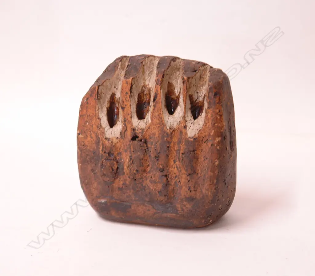 Len Castle slab form grass vase Image 1++