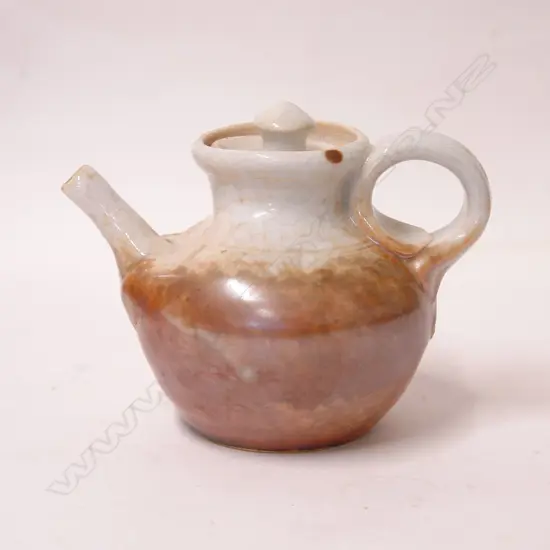 Andrew Van der Putten shino glaze teapot