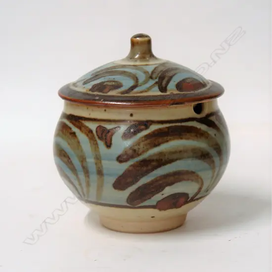 Bernard Leach St. Ives lidded marmalade pot
