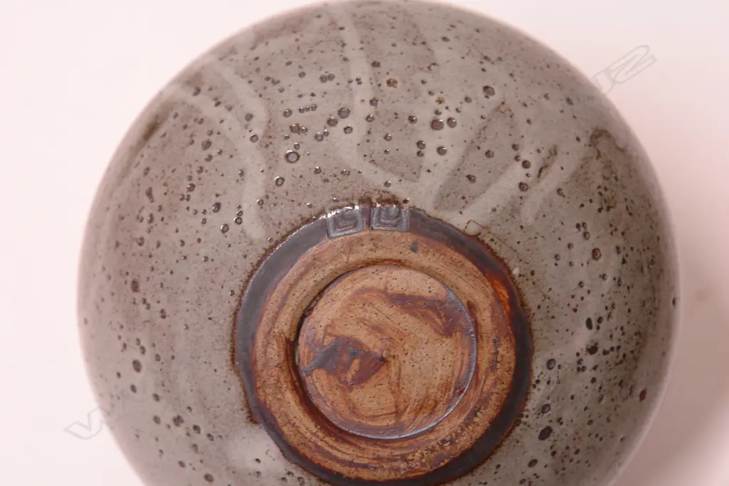 David Leach squat ovoid pottery vase Image 1++