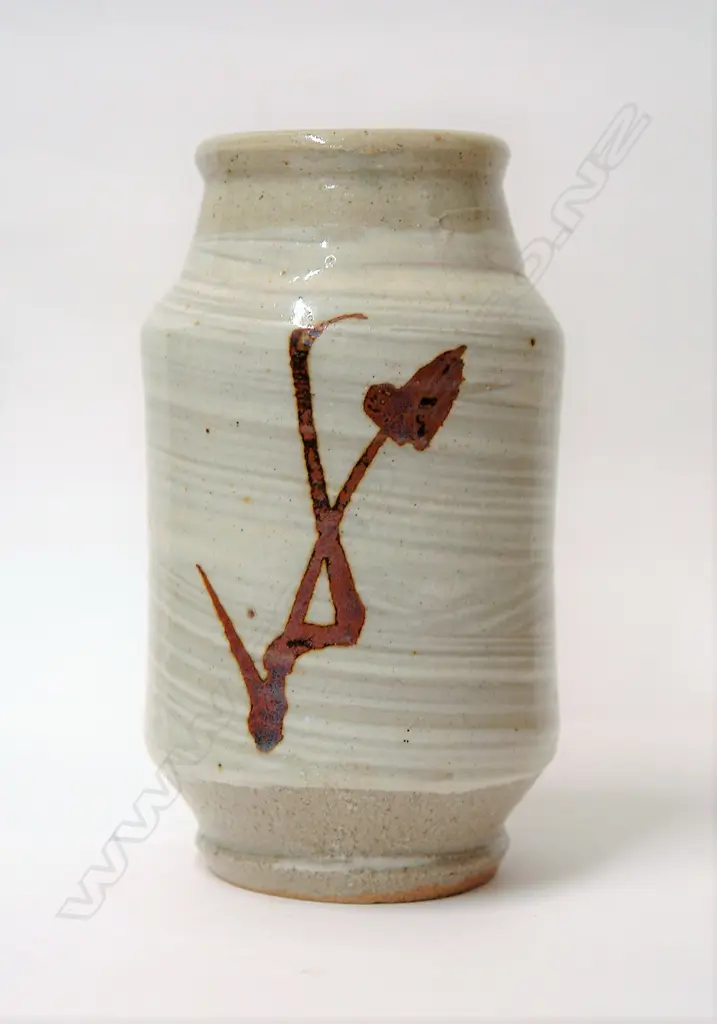Shoji Hamada hakeme vase Image 1++