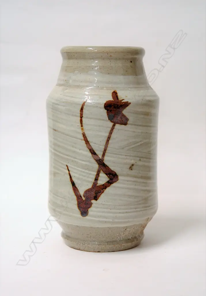 Shoji Hamada hakeme vase Image 1++