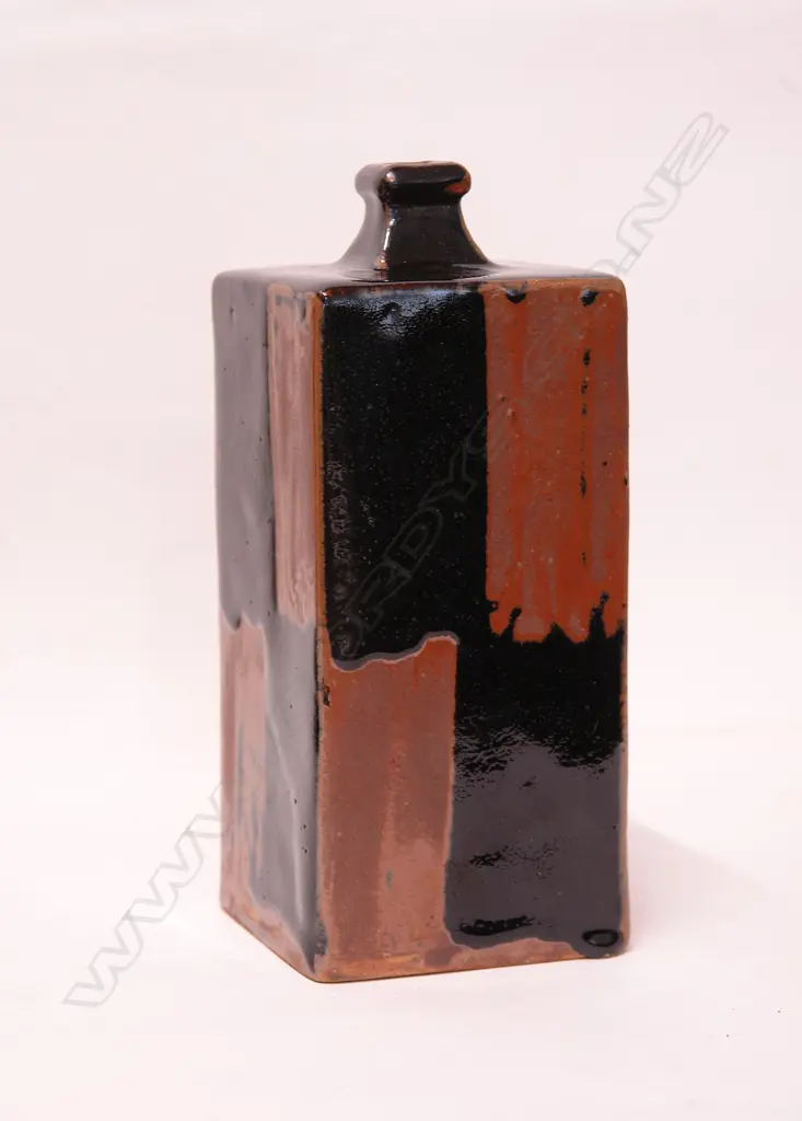 Shoji Hamada stoneware square bottle Image 1++