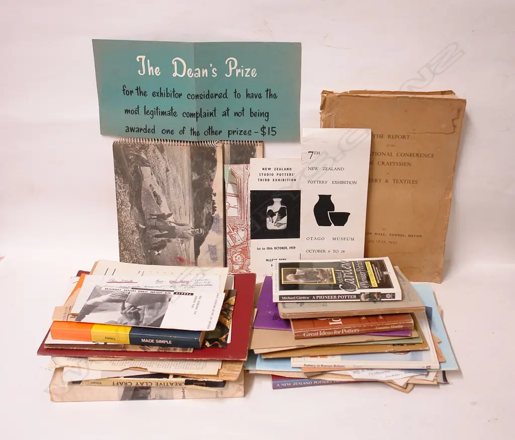 A collection of vintage mainly pottery related publications Image 1++
