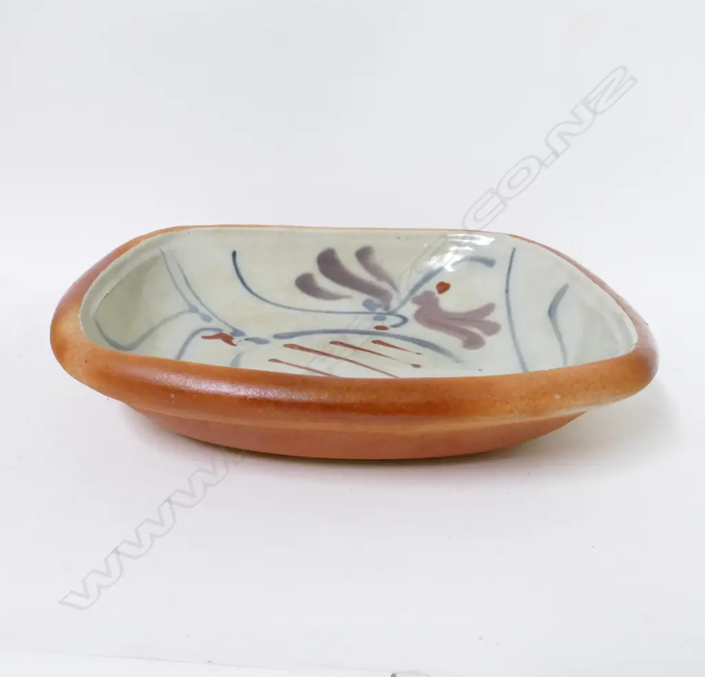 Merilyn Wiseman square dish Image 1++