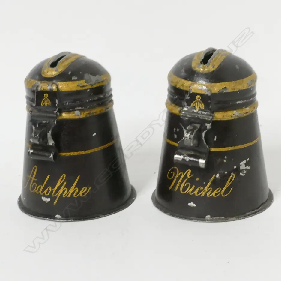 A pair of vintage French money boxes Image 1++