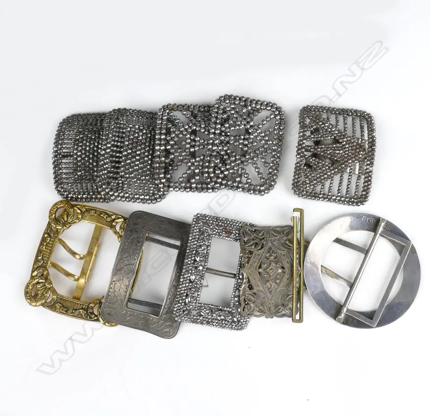 A collection of ten antique shoe and belt buckles Image 1++