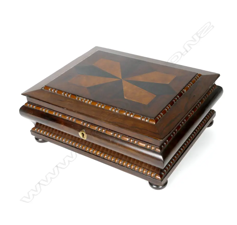 A Victorian rosewood and mixed fancy timbers trinket box Image 1++