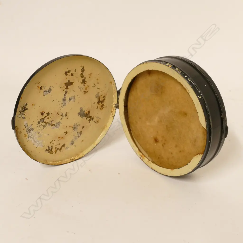 A Hardy's circular fly and cast box Image 1++