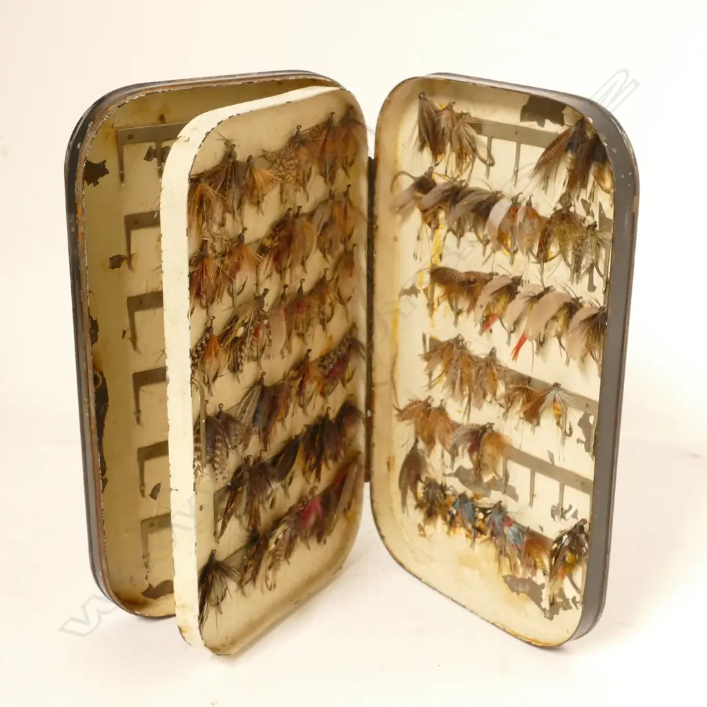 A Malloch's fly box Image 1++