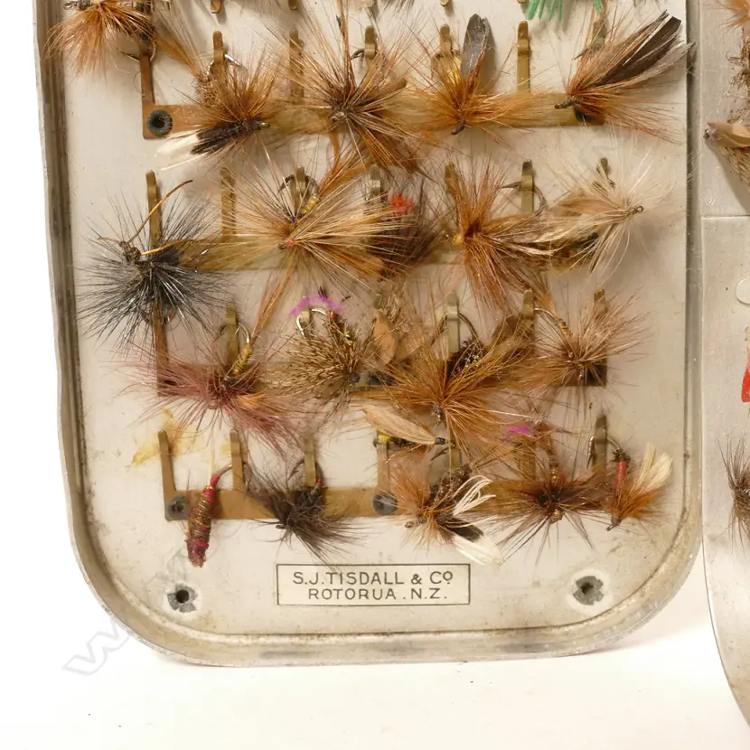 Tisdall's & Co. Rotorua N.Z 'Wheatley' fly box Image 1++