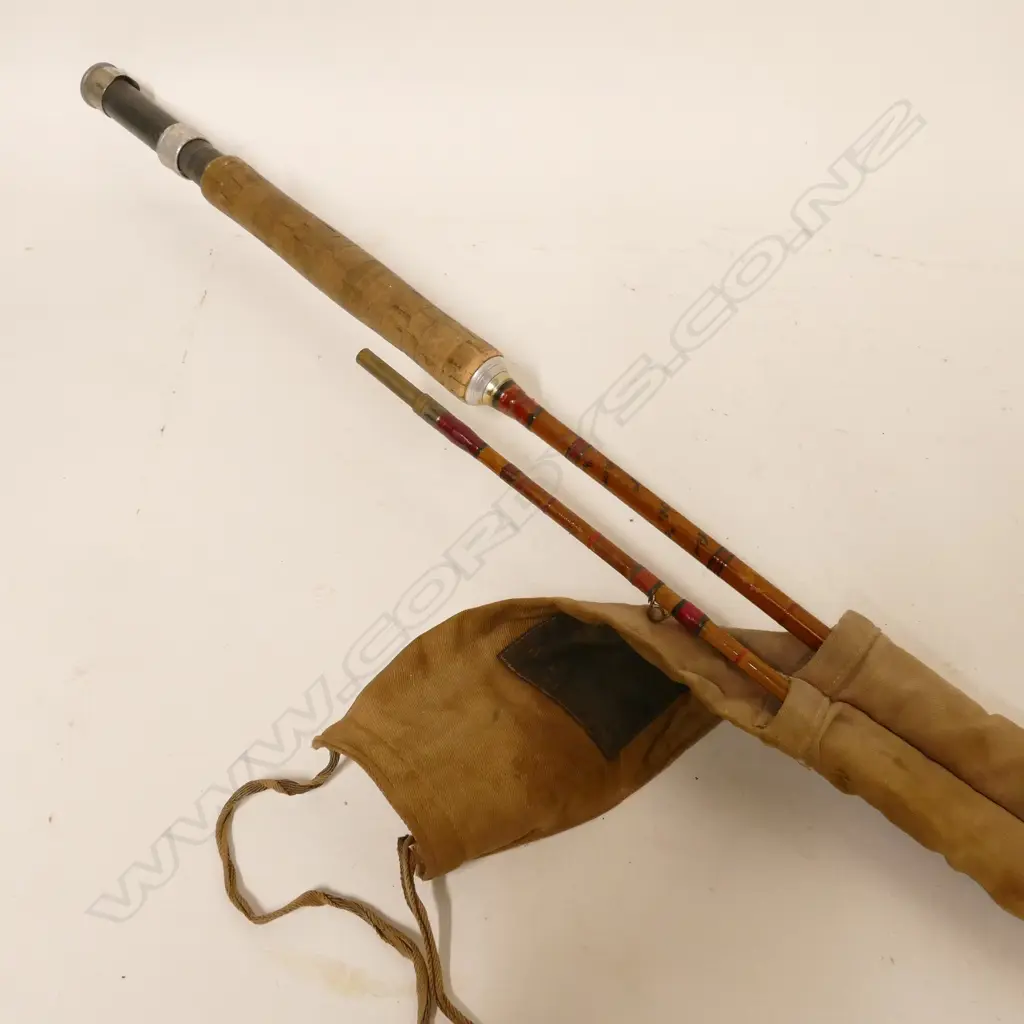 A W.H.Tisdalls 'The Makuri' two-piece split cane rod Image 1++