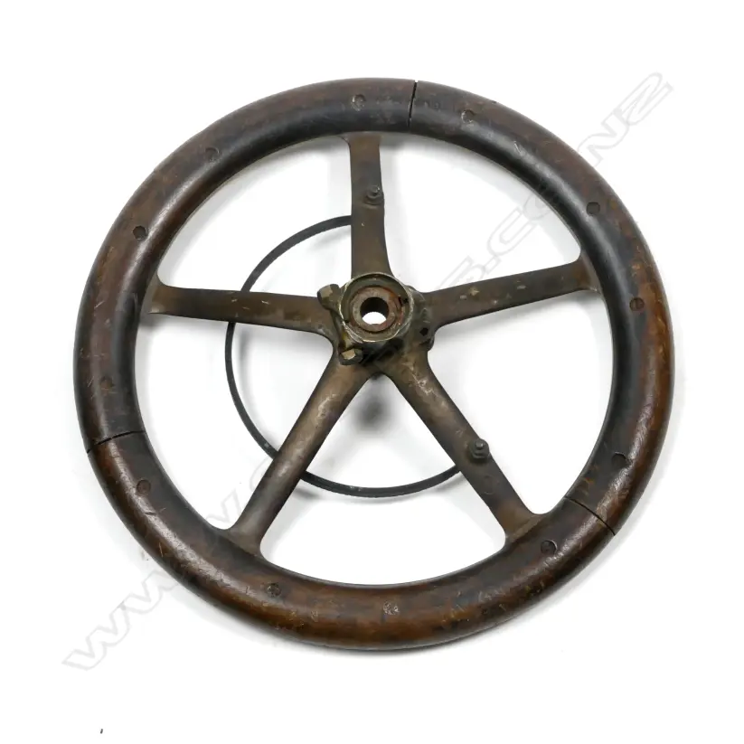 A vintage mahogany and bronze five-spoke car steering wheel Image 1++