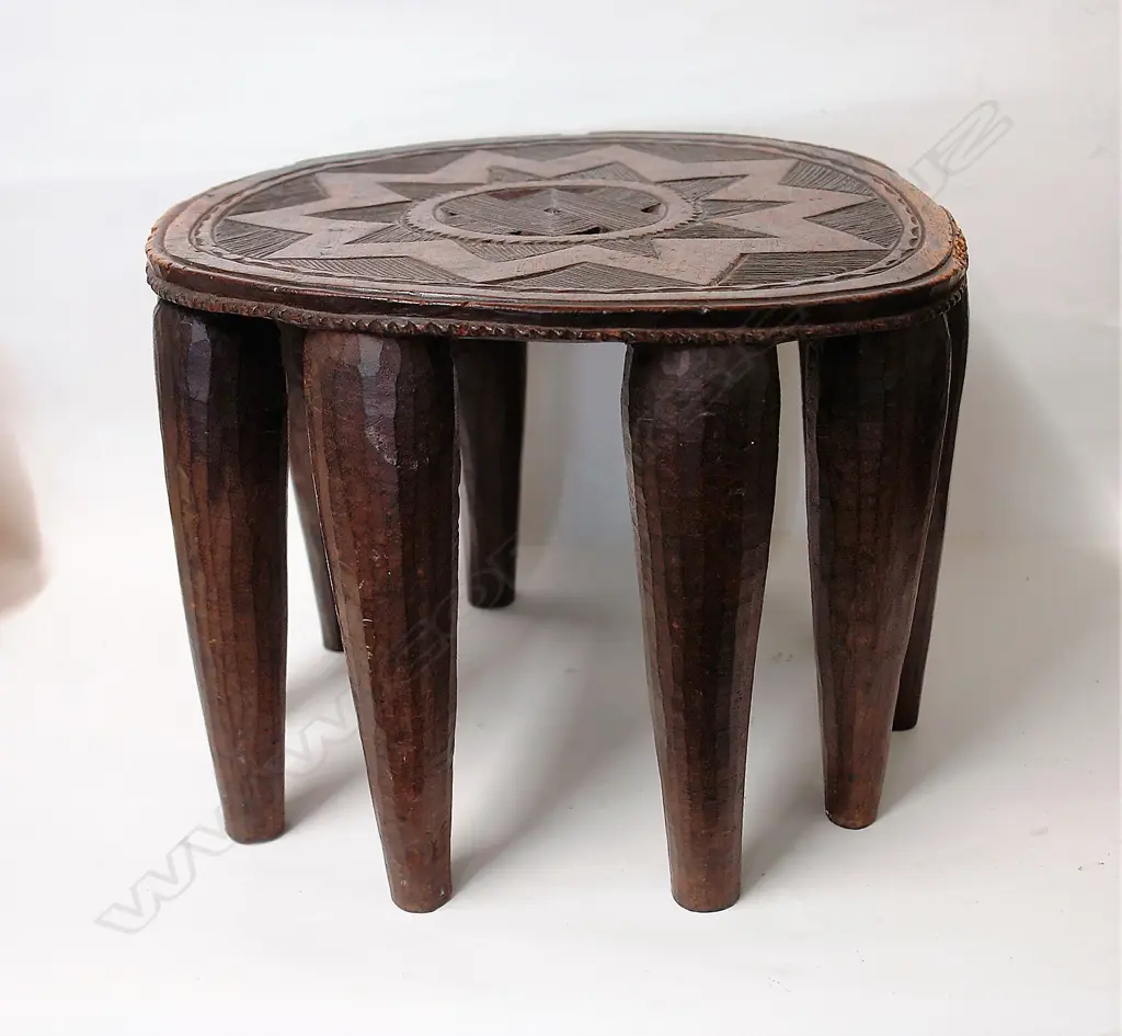 An old African Nupe tribe elephant stool Image 1++
