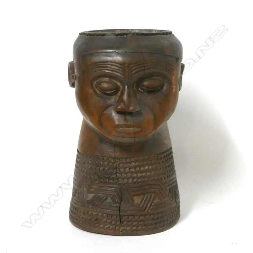 A libation cup Image 1++