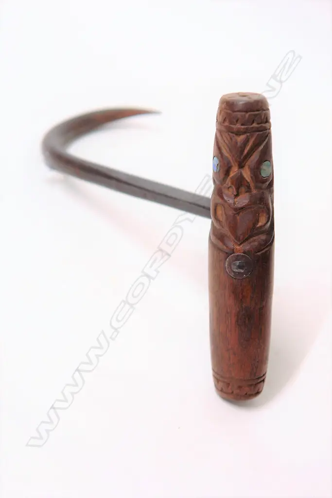An old Maori carved handled wool bale/stevedore's hook Image 1++