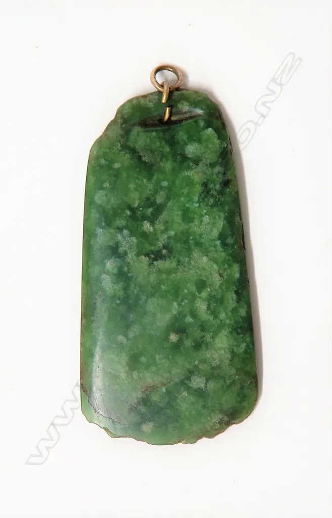 An old Maori pounamu small toki (adze) Image 1++