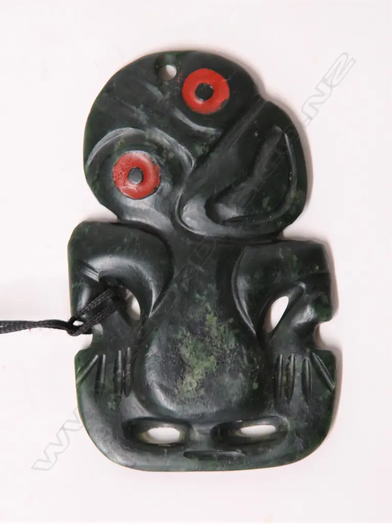A 20thC Maori pounamu hei tiki Image 1++