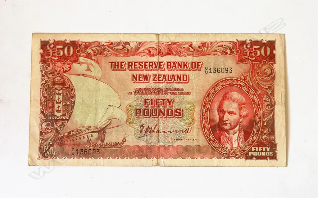T.P. Hannah £50 N.Z. banknote Image 1++