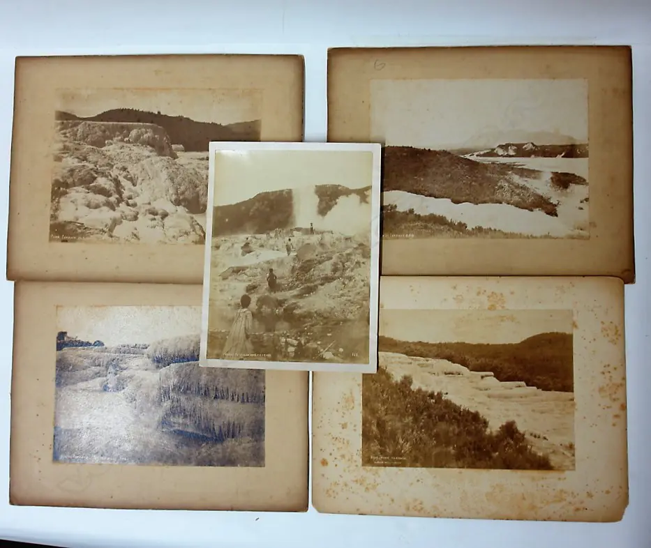 Five vintage 19thC New Zealand photographs including the Pink and White Terraces Image 1++
