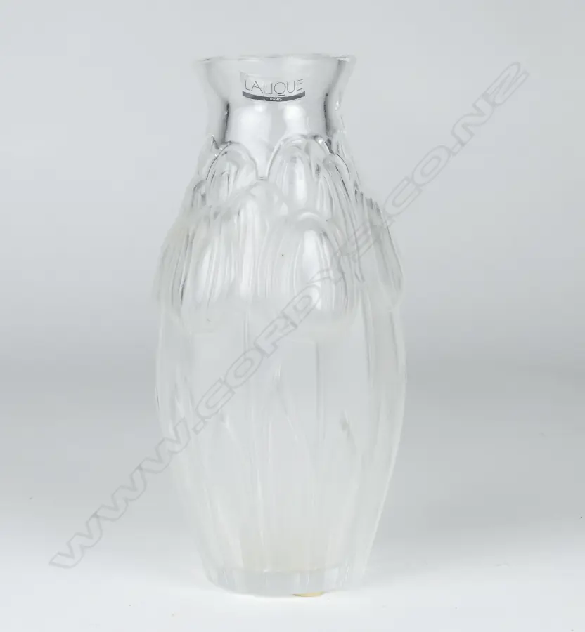A René Lalique 'Tulipes' vase Image 1++