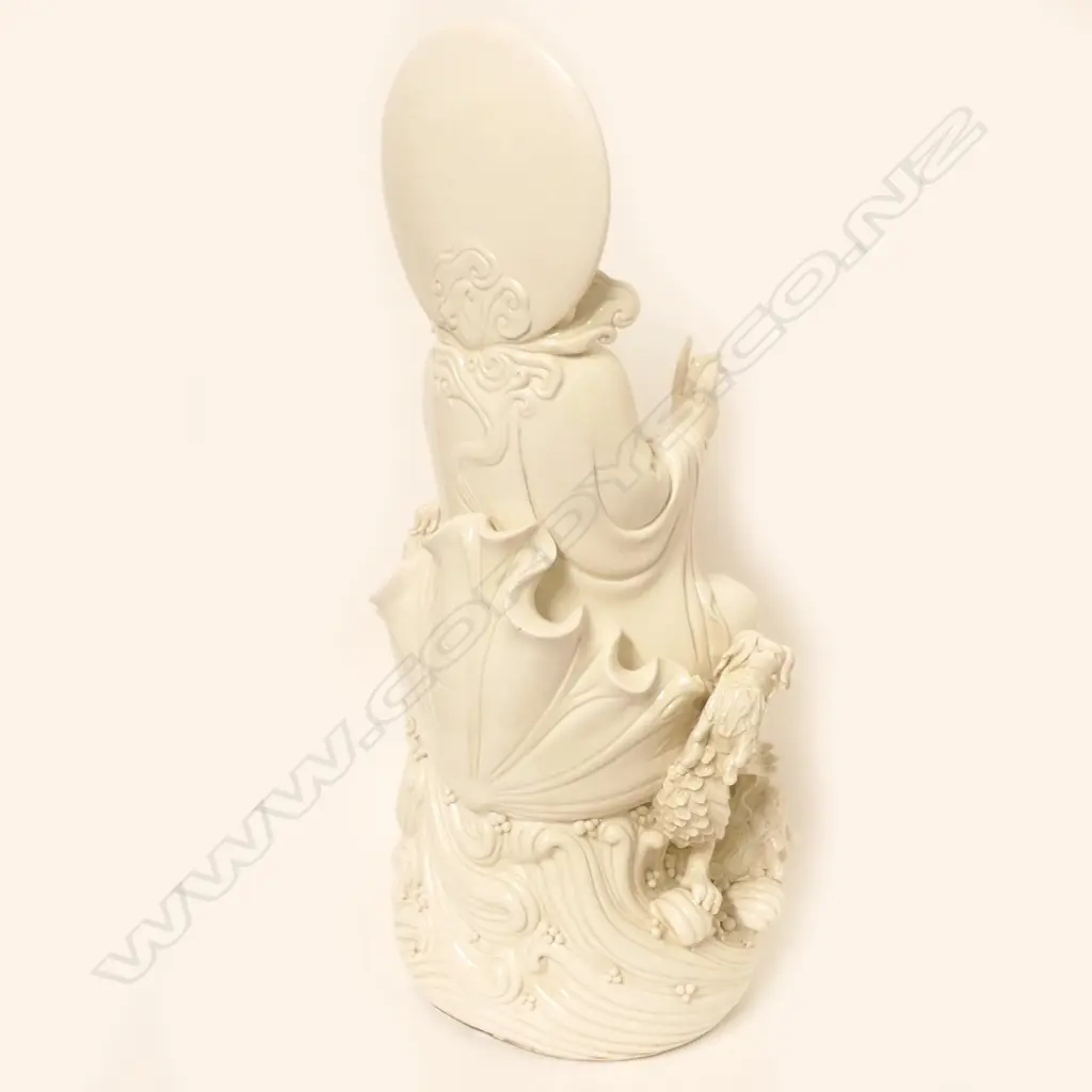 A large blanc-de-chine figure of Kuanyin Image 1++