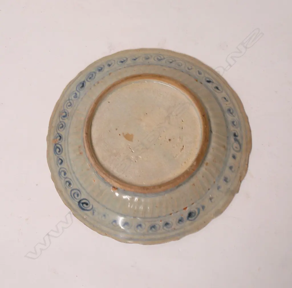 A Chinese Provincial Ming small blue and white dish Image 1++