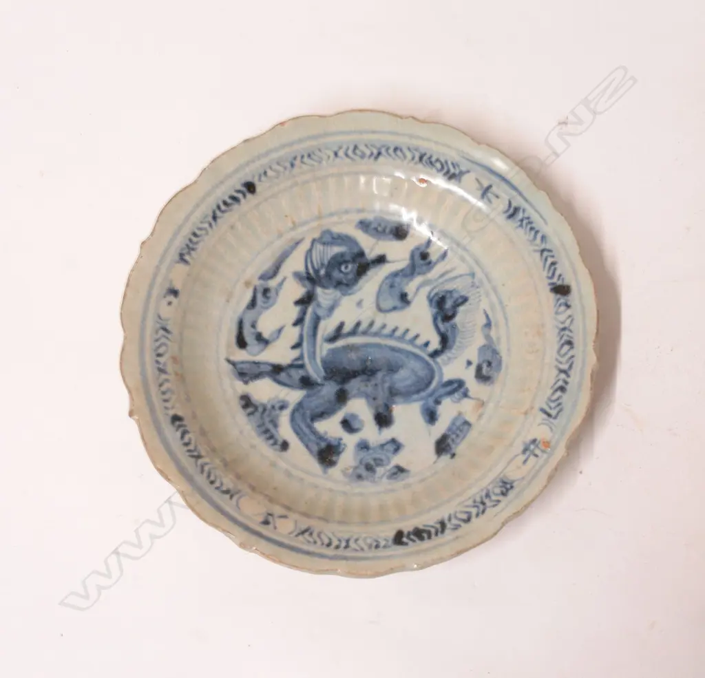 A Chinese Provincial Ming small blue and white dish Image 1++
