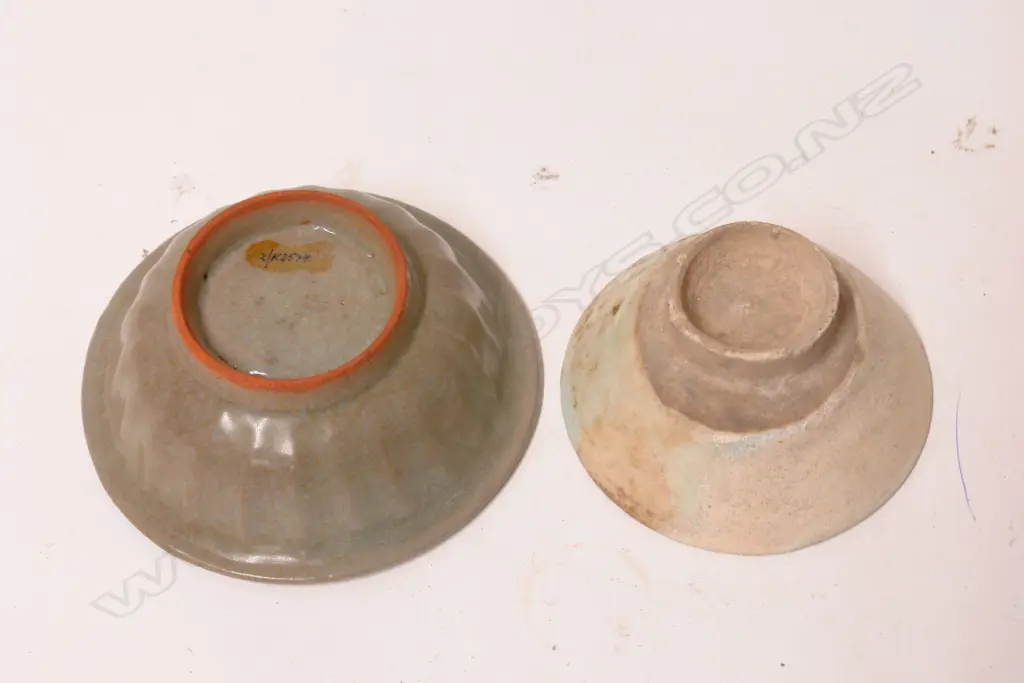 A celadon Longquan twin fish dish Image 1++